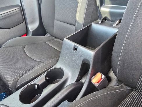 Used 2021 Kia Forte LXS image 29