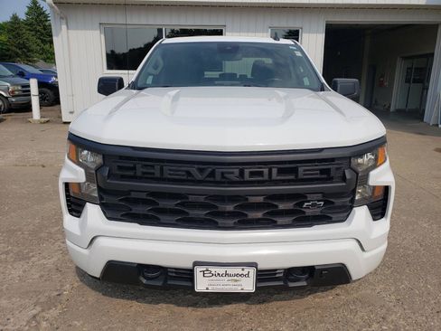 Used 2022 Chevrolet Silverado 1500 Custom w/ LPO, Dark Essentials Package AWD/4WD image 8