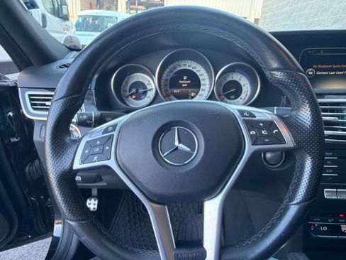 Used 2016 Mercedes-Benz E 350 4MATIC Sedan image 16