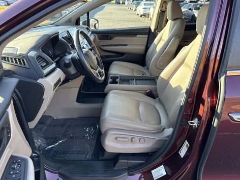 Used 2018 Honda Odyssey EX-L image 14