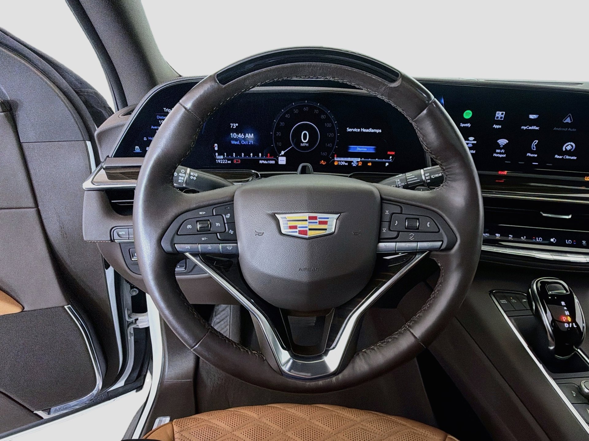 Used 2024 Cadillac Escalade ESV Sport w/ LPO, ONYX Package AWD/4WD image 38