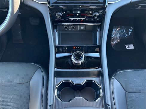New 2025 Jeep Grand Cherokee L Altitude image 18
