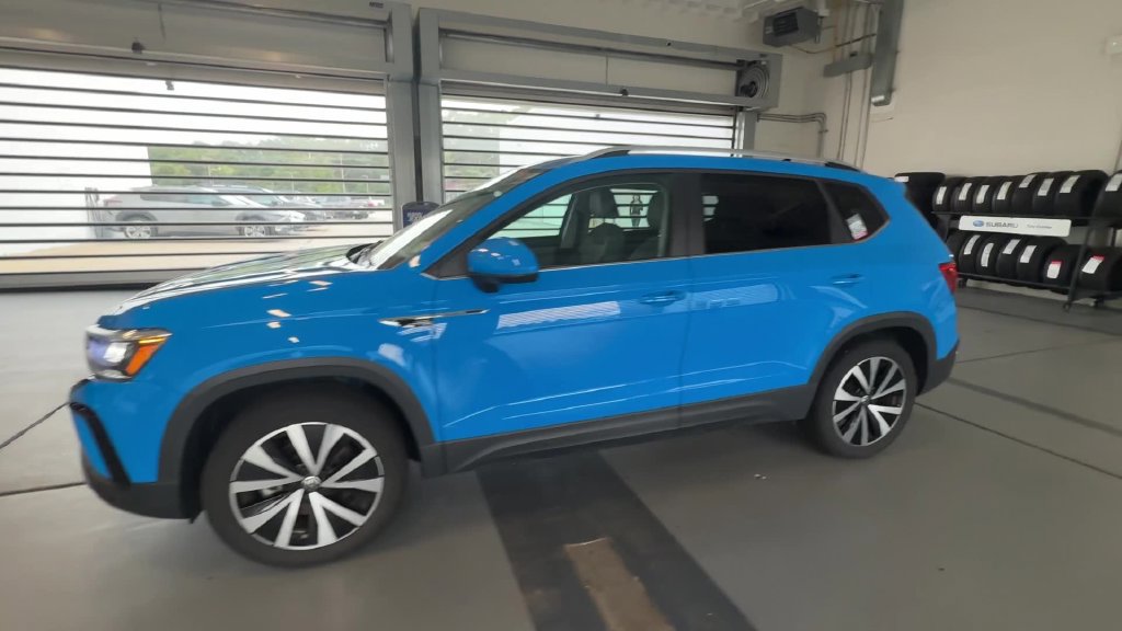 Certified 2023 Volkswagen Taos SE AWD/4WD image 18