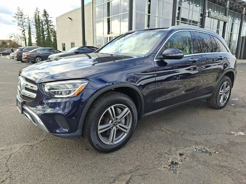 Certified 2022 Mercedes-Benz GLC 300 GLC 300 image 3