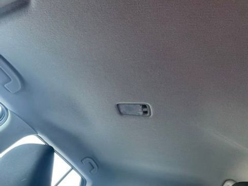 Certified 2025 Nissan Kicks Play S image 17