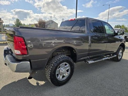 Used 2016 RAM 2500 Tradesman w/ Chrome Appearance Group image 5