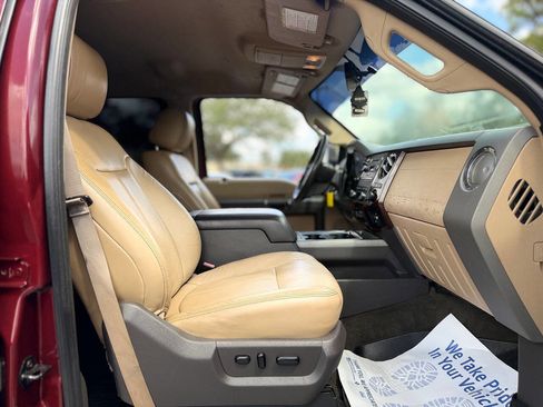 Used 2012 Ford F250 Lariat w/ Lariat Interior Pkg image 22