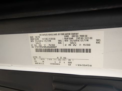 Used 2018 Ford Transit 250 138 RWD image 17