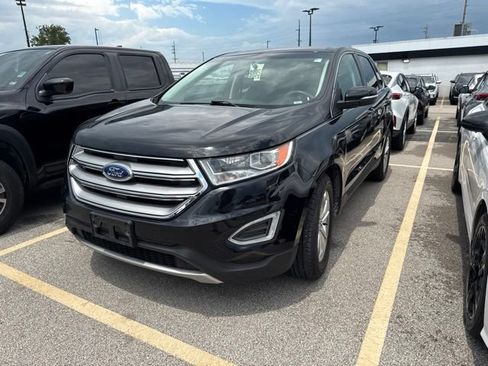 Used 2017 Ford Edge SEL w/ Equipment Group 201A AWD/4WD image 2