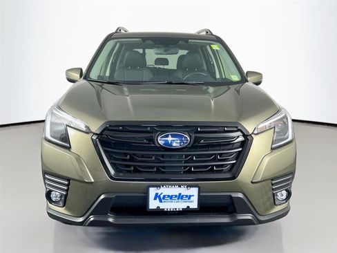 Used 2024 Subaru Forester Limited AWD/4WD image 7