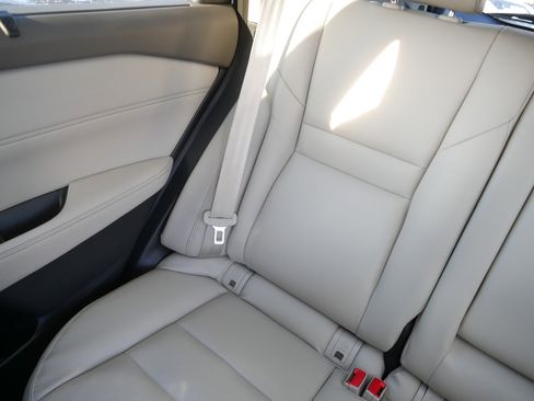 Certified 2022 Nissan Rogue SL w/ SL Premium Package image 12