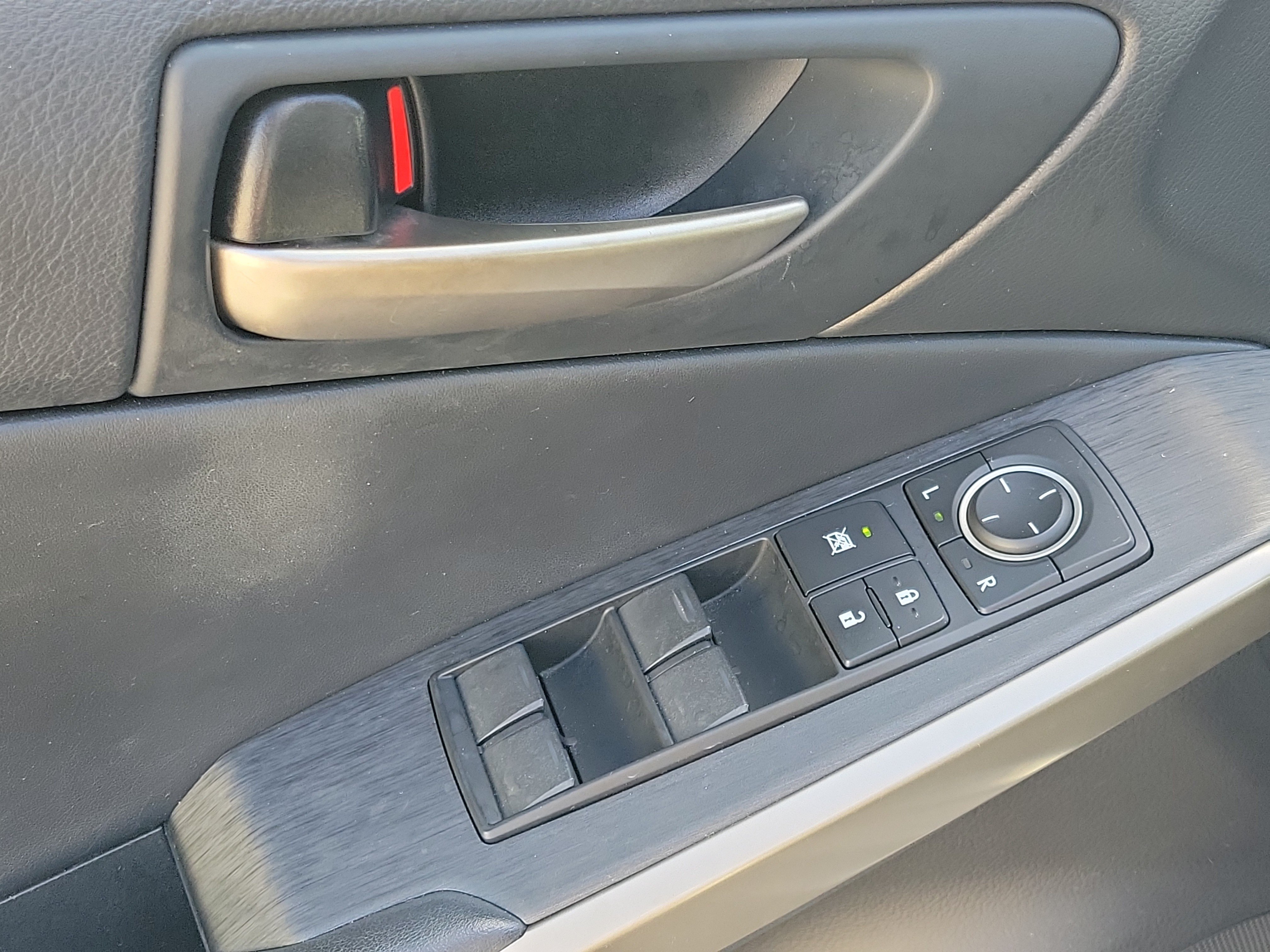 Used 2020 Lexus IS 300 F Sport w/ F Sport Package RWD image 19
