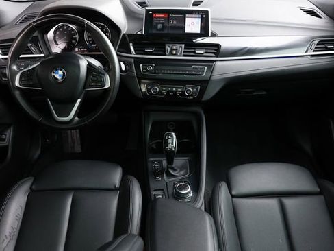 Used 2020 BMW X2 xDrive28i w/ Convenience Package AWD/4WD image 2
