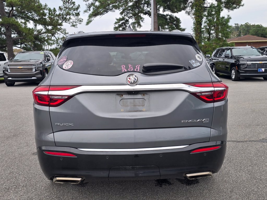 Used 2018 Buick Enclave Premium w/ Experience Buick Package AWD/4WD image 4