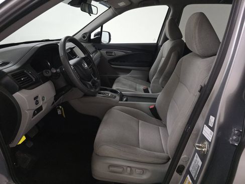 Used 2021 Honda Pilot EX image 8