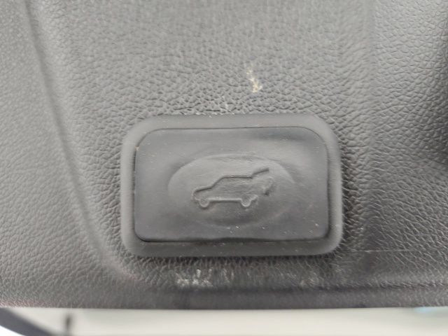 Used 2017 Buick Enclave Leather AWD/4WD image 36