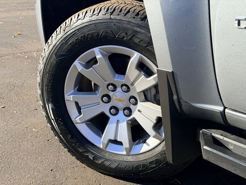 Used 2020 Chevrolet Colorado LT w/ LT Convenience Package image 27