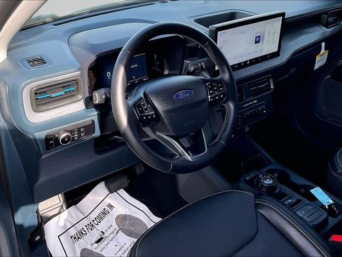 Used 2025 Ford Maverick Lobo AWD/4WD image 16