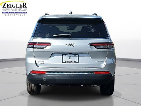New 2025 Jeep Grand Cherokee L Limited w/ Trailer Tow Package image 6