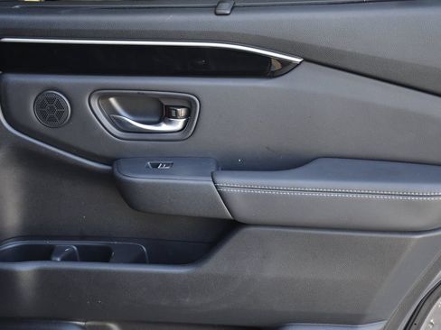 Used 2024 Honda Pilot EX-L image 25