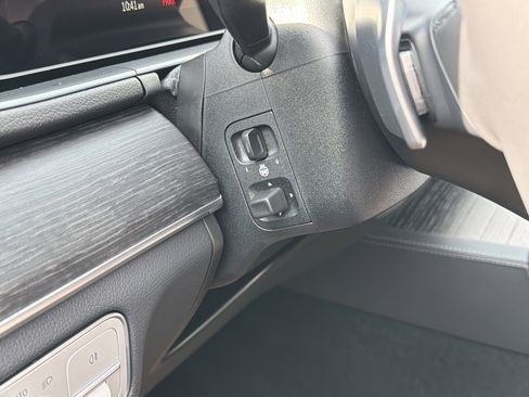 New 2026 Mercedes-Benz GLE 350 4MATIC image 17