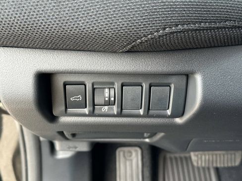 New 2026 Subaru Outback Limited image 32