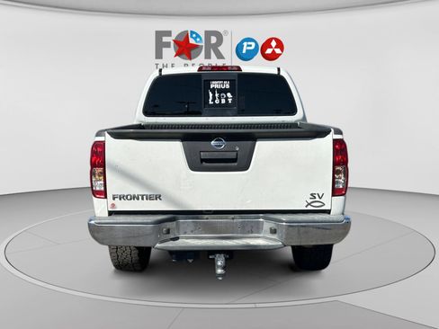 Used 2019 Nissan Frontier SV RWD image 4