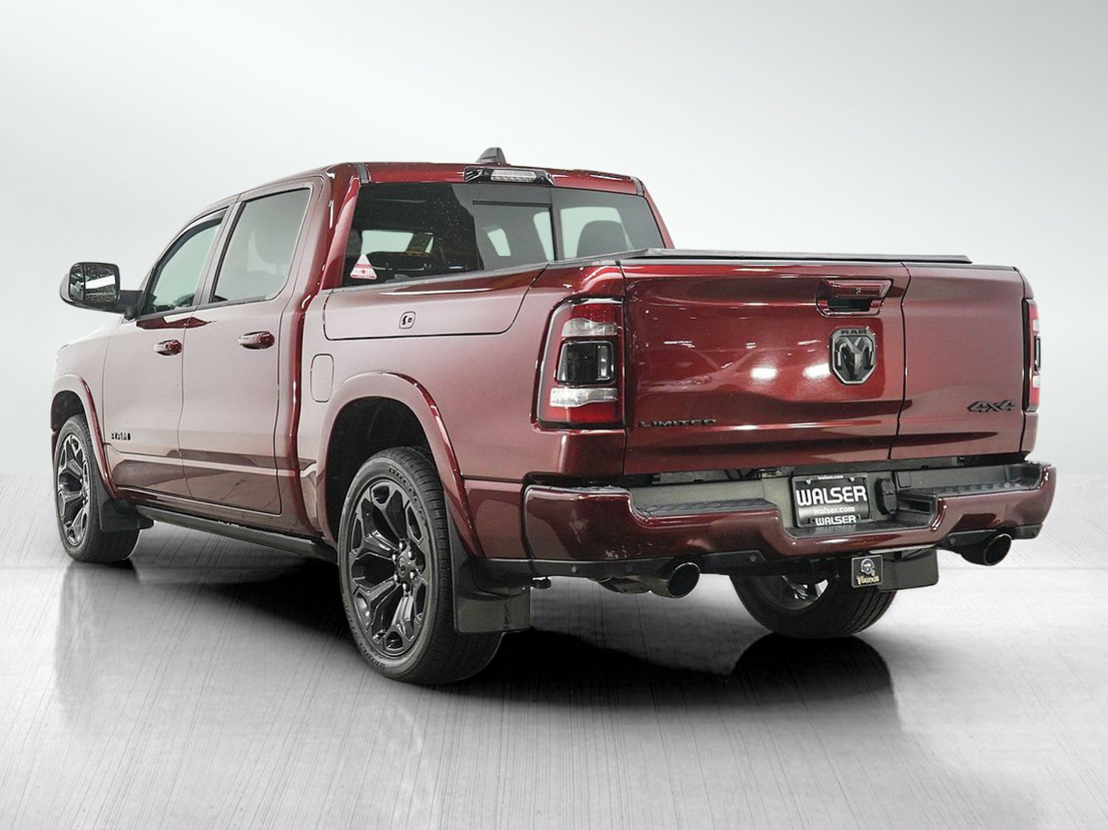 Used 2022 RAM 1500 Limited AWD/4WD image 3
