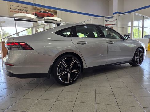 New 2026 Honda Accord SE image 4