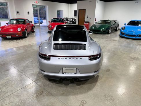 Used 2019 Porsche 911 Carrera 4 GTS AWD/4WD image 10
