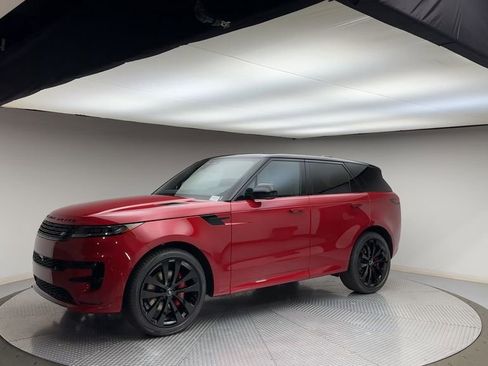 Certified 2024 Land Rover Range Rover Sport Dynamic SE AWD/4WD image 4