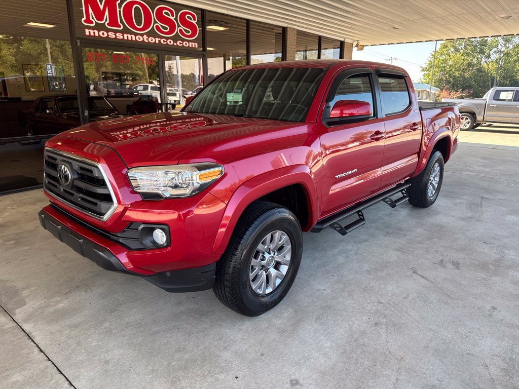 Used 2018 Toyota Tacoma SR5 RWD image 1