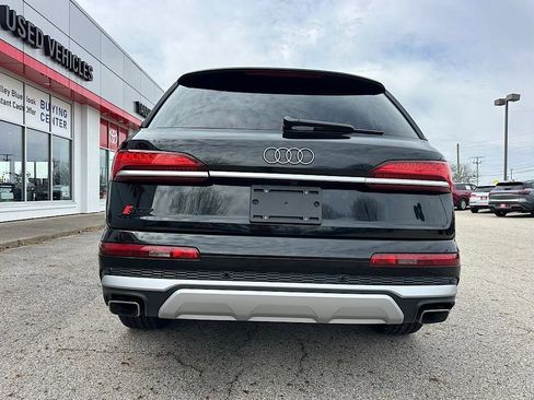 Used 2025 Audi Q7 3.0T Premium Plus AWD/4WD image 4