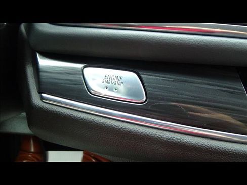 Used 2024 Buick Enclave Premium image 26