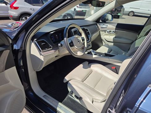 Certified 2023 Volvo XC90 B6 Ultimate w/ Protection Package Premier AWD/4WD image 19