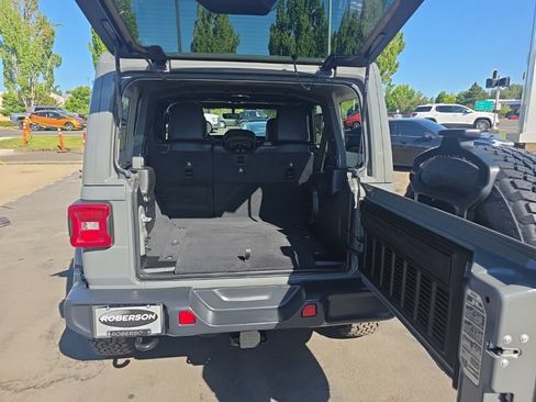 Certified 2020 Jeep Wrangler Unlimited Sahara AWD/4WD image 12