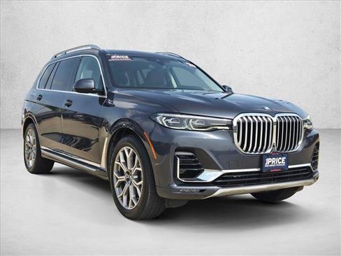 Used 2020 BMW X7 xDrive40i w/ Premium Package AWD/4WD image 3