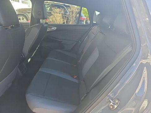 Used 2023 Volkswagen ID.4 S RWD image 6