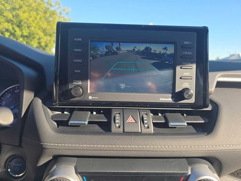 Certified 2022 Toyota RAV4 XLE Premium image 27