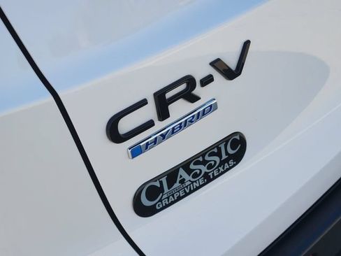 Used 2025 Honda CR-V Sport Touring image 9