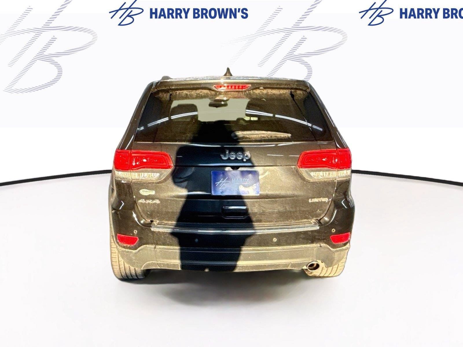 Used 2016 Jeep Grand Cherokee Limited AWD/4WD image 9
