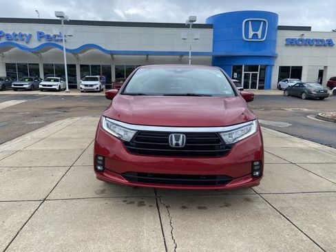 Used 2023 Honda Odyssey EX-L image 3
