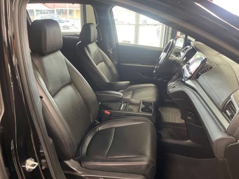 Used 2023 Honda Odyssey Sport image 38
