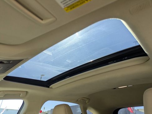 Used 2019 Lexus RX 450h AWD image 27