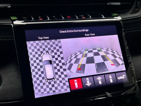 New 2025 Jeep Grand Cherokee Overland w/ Adv Protech Group III image 21