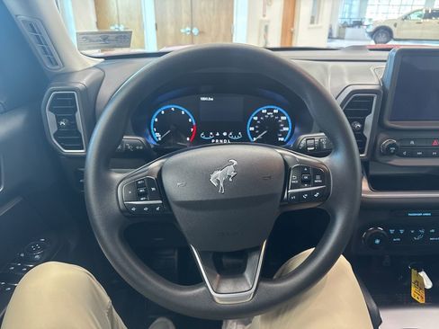 Used 2024 Ford Bronco Sport Big Bend image 3