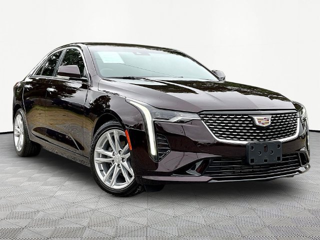 Used 2021 Cadillac CT4 Luxury w/ Sun And Sound Package RWD image 3