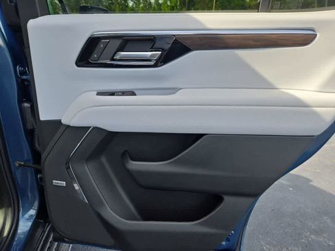 New 2025 Chevrolet Tahoe Premier image 46