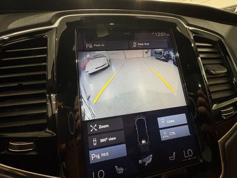 Used 2017 Volvo XC90 T6 Momentum w/ Vision Package AWD/4WD image 22