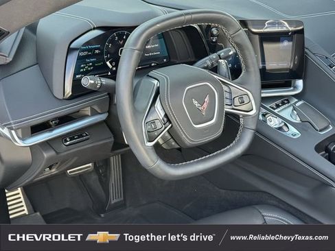 Used 2025 Chevrolet Corvette Stingray Preferred Conv w/ Z51 Performance Package RWD image 13